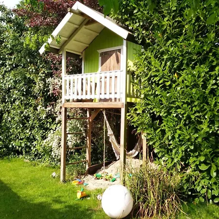 Gaestezimmer Mit Garten In Fischeln Homestay Krefeld