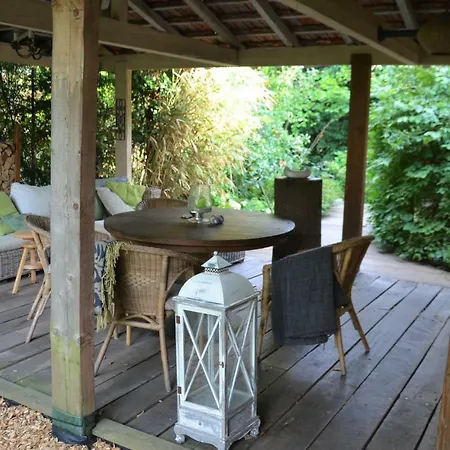 Séjour chez l'habitant Gaestezimmer Mit Garten In Fischeln Krefeld