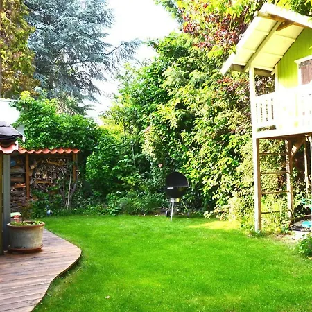 ホームステイ Gaestezimmer Mit Garten In Fischeln